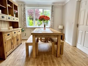 Dining Room- click for photo gallery